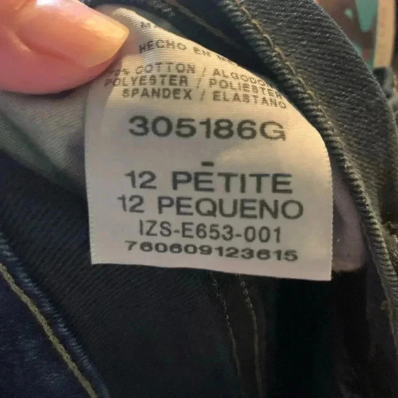 NWT Lee Women’s Petite  Black Jeans Size 12 P  With Wide Leg - Picture 6 of 6